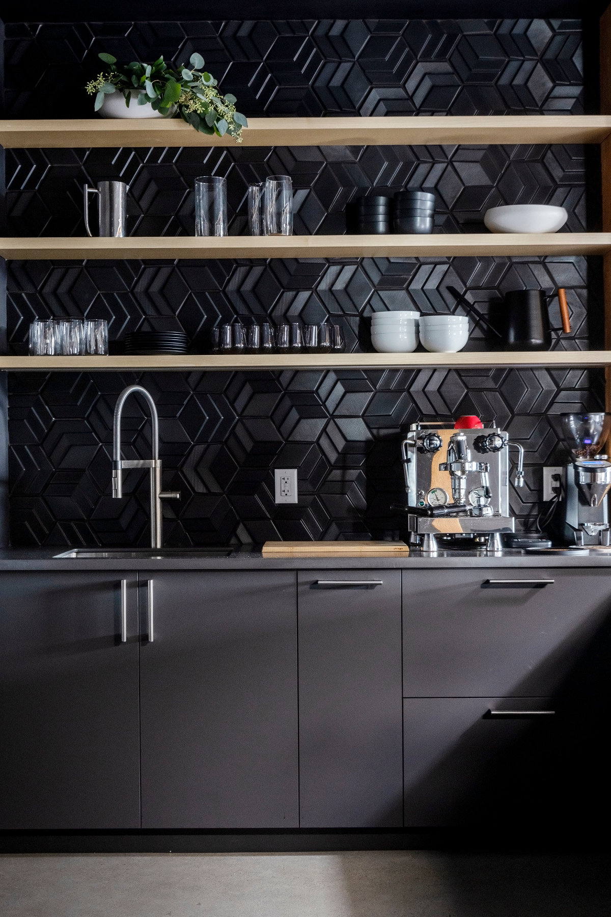 SRAM Canada Office Space | Commercial Space North Vancouver